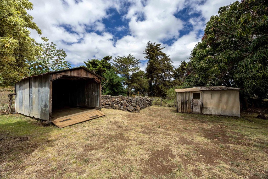 Kula, Hawaii, 96790, United States, 4 Bedrooms Bedrooms, ,1 BathroomBathrooms,Residential,Forsale,1944121