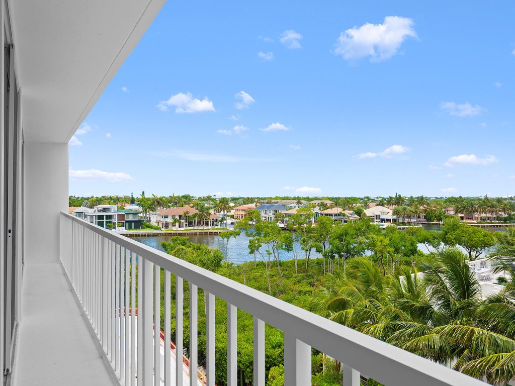 Highland Beach, Florida, 33487, United States, 3 Bedrooms Bedrooms, ,3 BathroomsBathrooms,Residential,Forsale,1886573