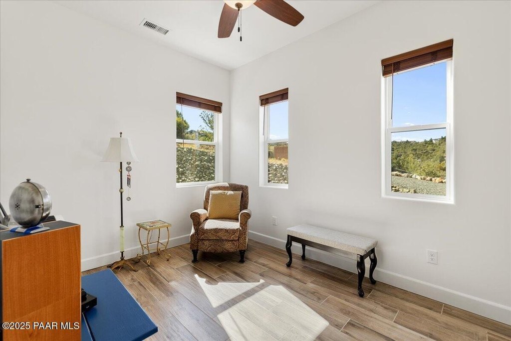 Prescott, Arizona, 86303, United States, 3 Bedrooms Bedrooms, ,2 BathroomsBathrooms,Residential,Forsale,1903165