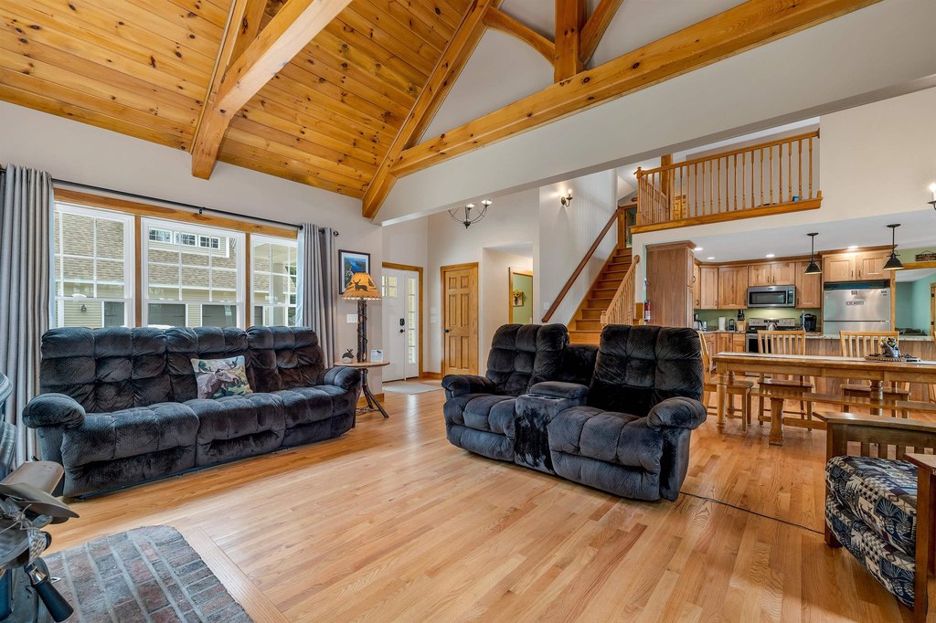 New Durham, New Hampshire, 03855, United States, 4 Bedrooms Bedrooms, ,3.5 BathroomsBathrooms,Residential,Forsale,1941222