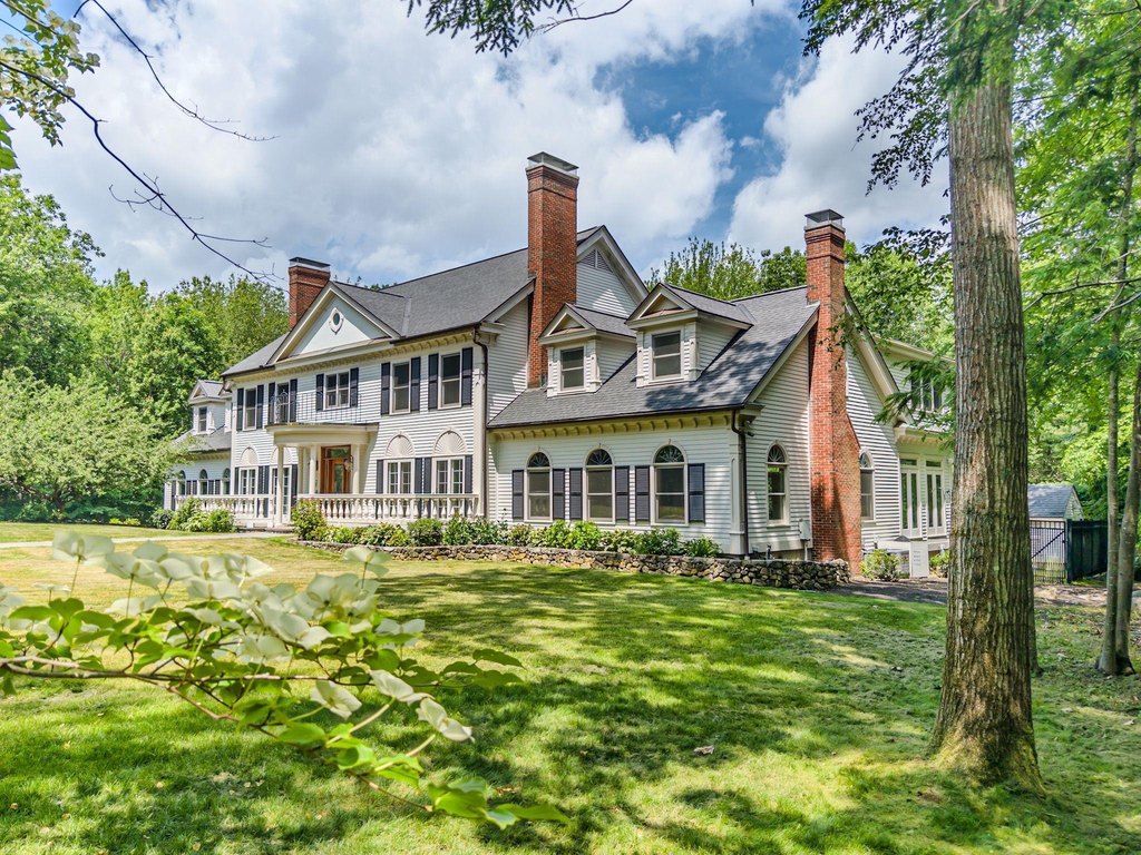 North Hampton, New Hampshire, 03862, United States, 5 Bedrooms Bedrooms, ,4.5 BathroomsBathrooms,Residential,Forsale,1941252