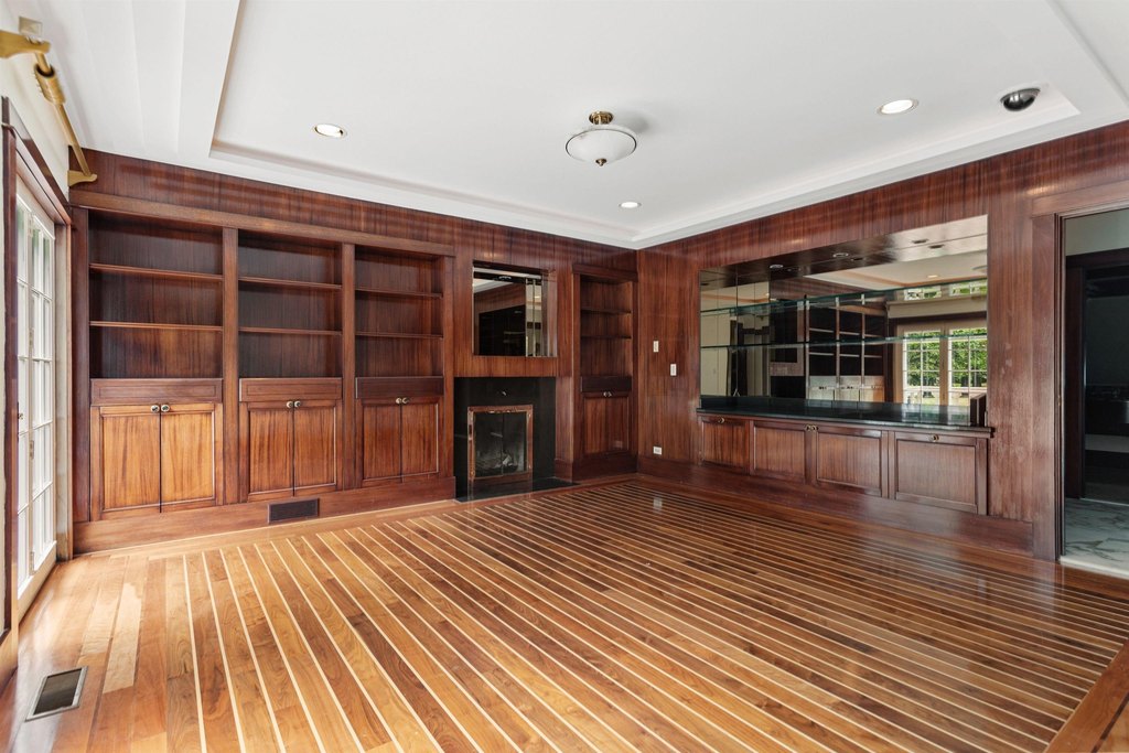 North Hampton, New Hampshire, 03862, United States, 5 Bedrooms Bedrooms, ,4.5 BathroomsBathrooms,Residential,Forsale,1941252