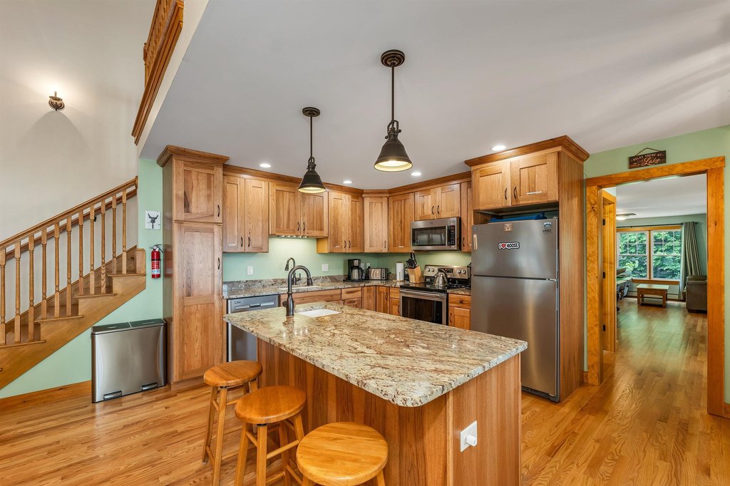 New Durham, New Hampshire, 03855, United States, 4 Bedrooms Bedrooms, ,3.5 BathroomsBathrooms,Residential,Forsale,1941222