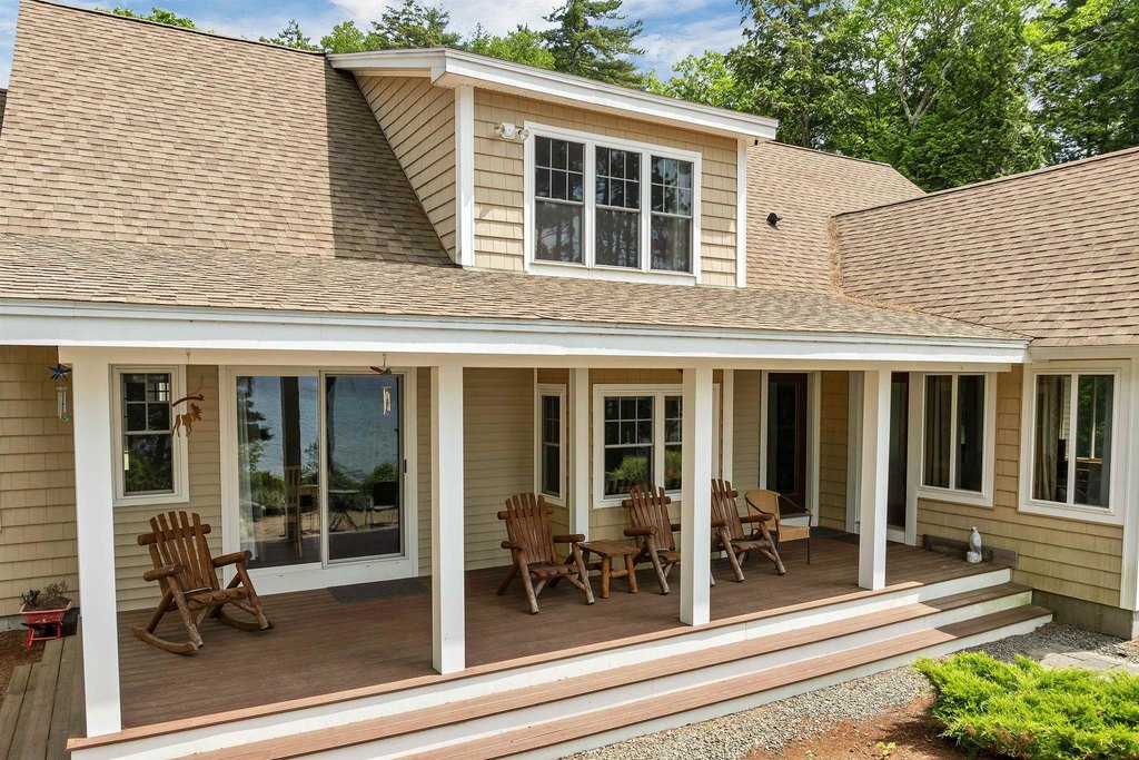 New Durham, New Hampshire, 03855, United States, 4 Bedrooms Bedrooms, ,3.5 BathroomsBathrooms,Residential,Forsale,1941222