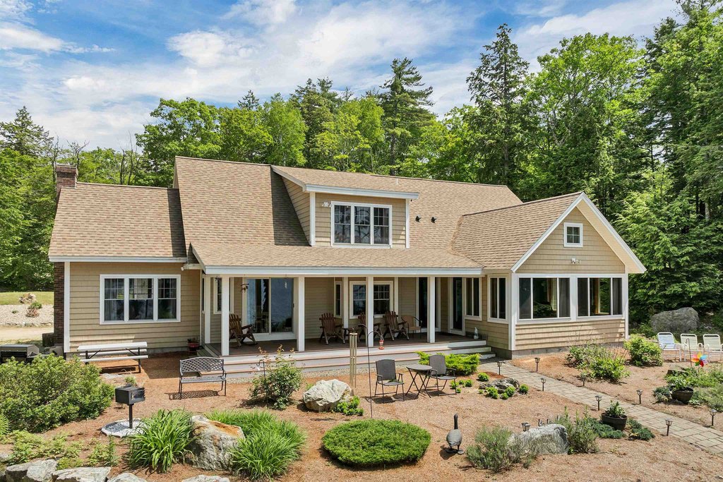 New Durham, New Hampshire, 03855, United States, 4 Bedrooms Bedrooms, ,3.5 BathroomsBathrooms,Residential,Forsale,1941222