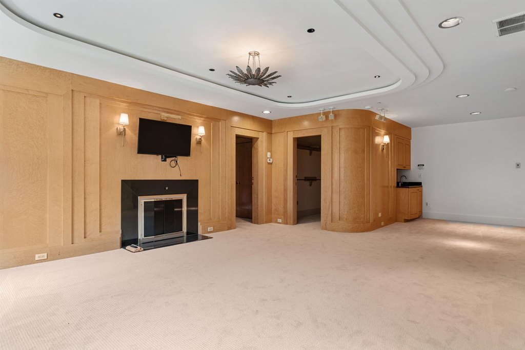 North Hampton, New Hampshire, 03862, United States, 5 Bedrooms Bedrooms, ,4.5 BathroomsBathrooms,Residential,Forsale,1941252