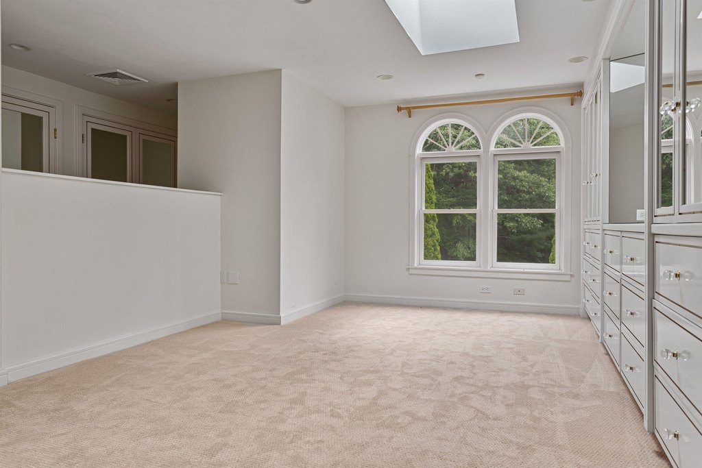 North Hampton, New Hampshire, 03862, United States, 5 Bedrooms Bedrooms, ,4.5 BathroomsBathrooms,Residential,Forsale,1941252