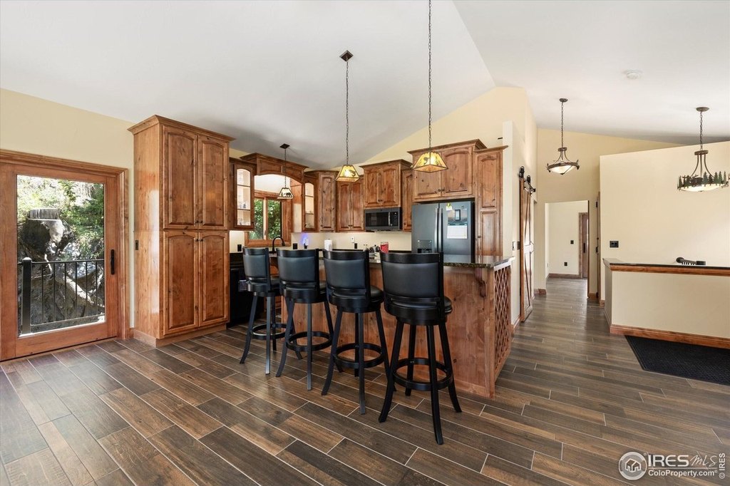 Bellvue, Colorado, 80512, United States, 3 Bedrooms Bedrooms, ,2 BathroomsBathrooms,Residential,Forsale,1903111