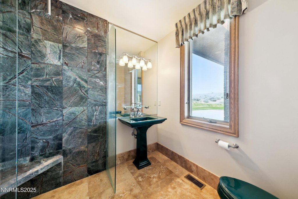 Gardnerville, Nevada, 89410, United States, 5 Bedrooms Bedrooms, ,6.5 BathroomsBathrooms,Residential,Forsale,1886497