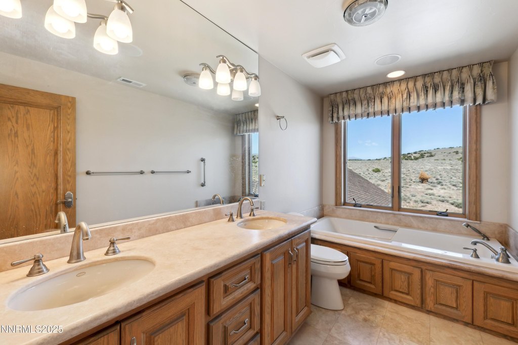 Gardnerville, Nevada, 89410, United States, 5 Bedrooms Bedrooms, ,6.5 BathroomsBathrooms,Residential,Forsale,1886497