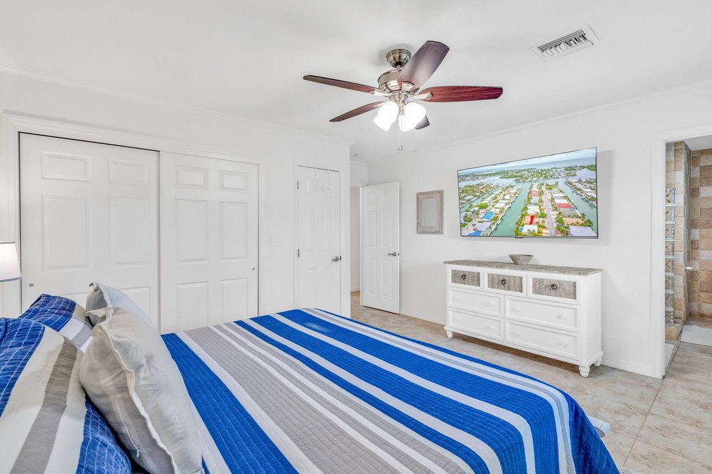 Key Colony, Florida, 33051, United States, 6 Bedrooms Bedrooms, ,4 BathroomsBathrooms,Residential,Forsale,2004351