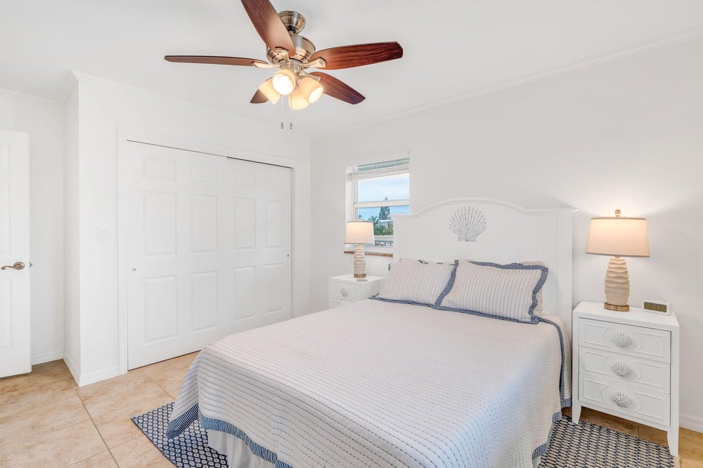 Key Colony, Florida, 33051, United States, 6 Bedrooms Bedrooms, ,4 BathroomsBathrooms,Residential,Forsale,2004351