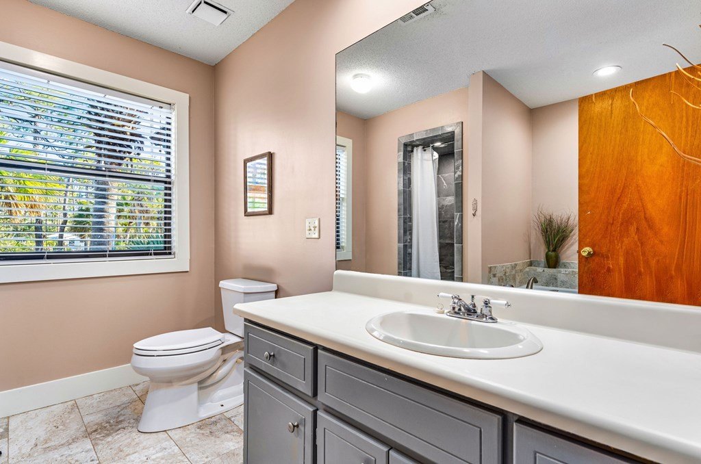 Port St. Joe, Florida, 32456, United States, 2 Bedrooms Bedrooms, ,2 BathroomsBathrooms,Residential,Forsale,1995102