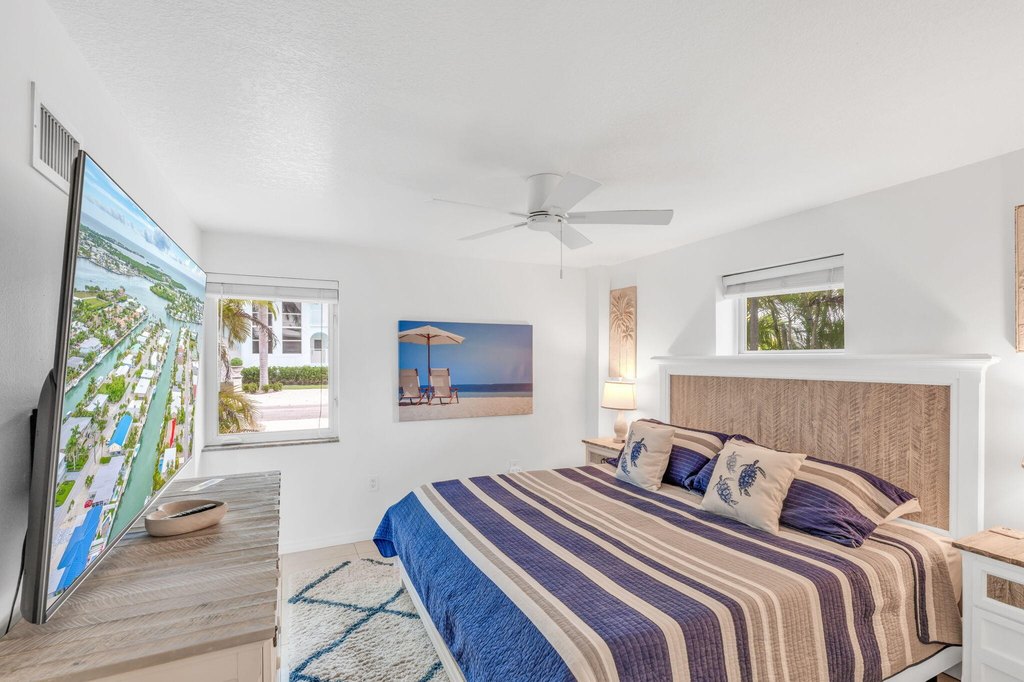 Key Colony, Florida, 33051, United States, 6 Bedrooms Bedrooms, ,4 BathroomsBathrooms,Residential,Forsale,2004351