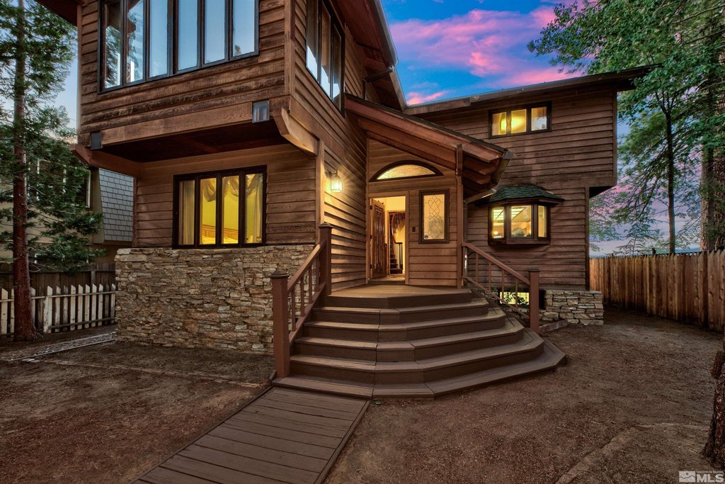 South Lake Tahoe, California, 96150, United States, 4 Bedrooms Bedrooms, ,3 BathroomsBathrooms,Residential,Forsale,1920160