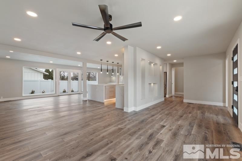 Reno, Nevada, 89509, United States, 4 Bedrooms Bedrooms, ,3 BathroomsBathrooms,Residential,Forsale,1910325