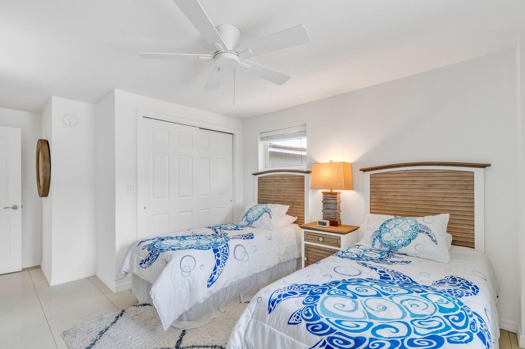 Key Colony, Florida, 33051, United States, 6 Bedrooms Bedrooms, ,4 BathroomsBathrooms,Residential,Forsale,2004351