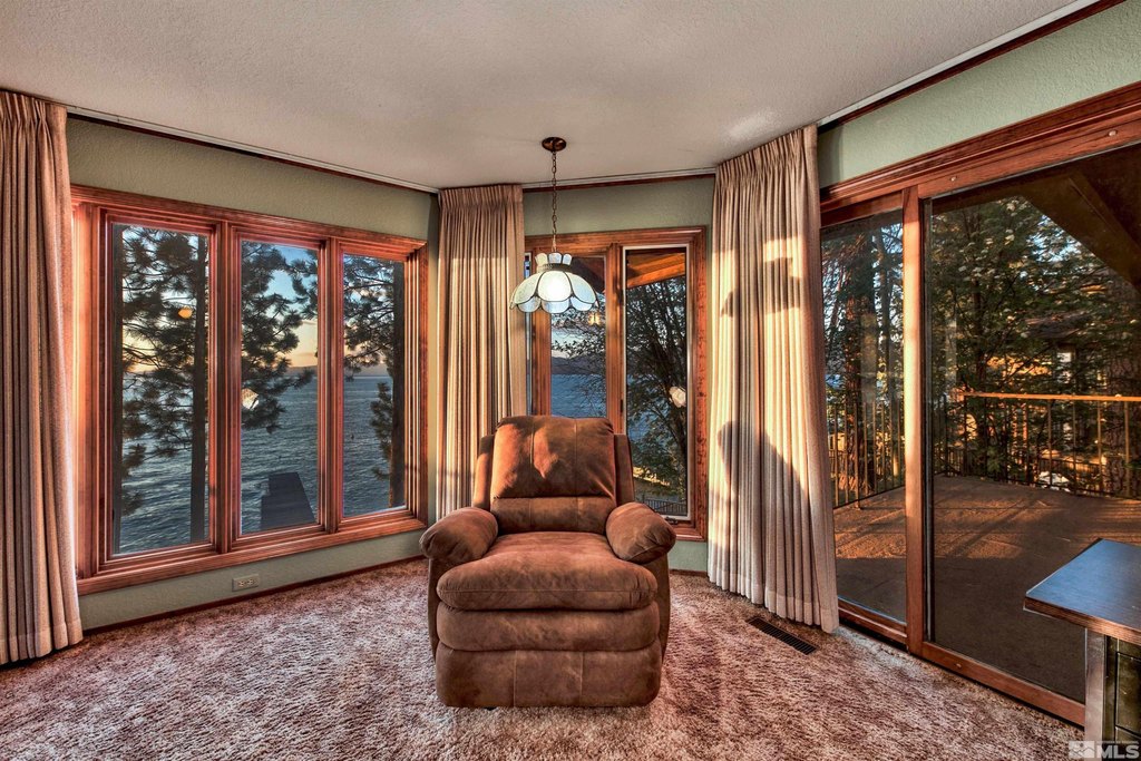South Lake Tahoe, California, 96150, United States, 4 Bedrooms Bedrooms, ,3 BathroomsBathrooms,Residential,Forsale,1920160