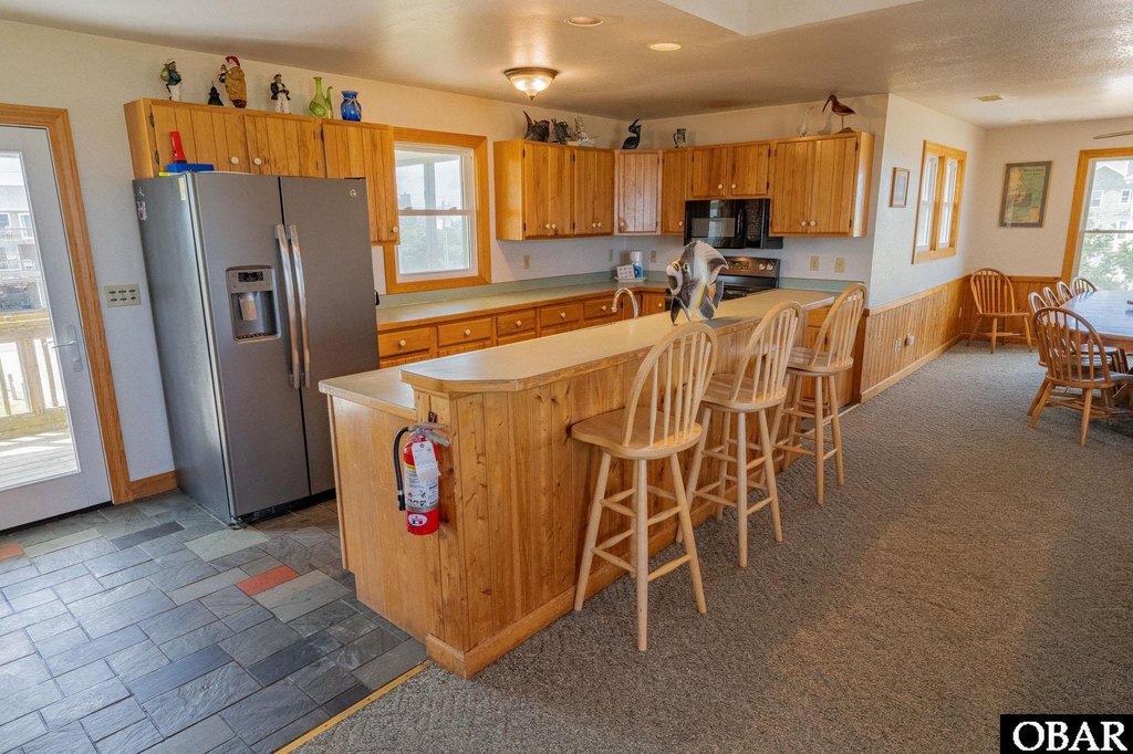 Avon, North Carolina, 27915, United States, 5 Bedrooms Bedrooms, ,4 BathroomsBathrooms,Residential,Forsale,1914410
