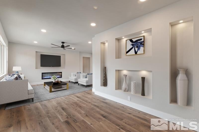 Reno, Nevada, 89509, United States, 4 Bedrooms Bedrooms, ,3 BathroomsBathrooms,Residential,Forsale,1910325
