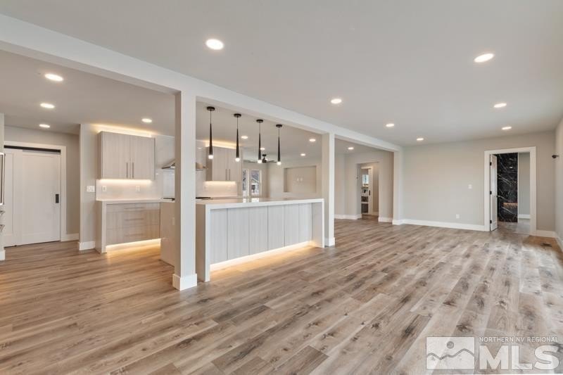 Reno, Nevada, 89509, United States, 4 Bedrooms Bedrooms, ,3 BathroomsBathrooms,Residential,Forsale,1910325