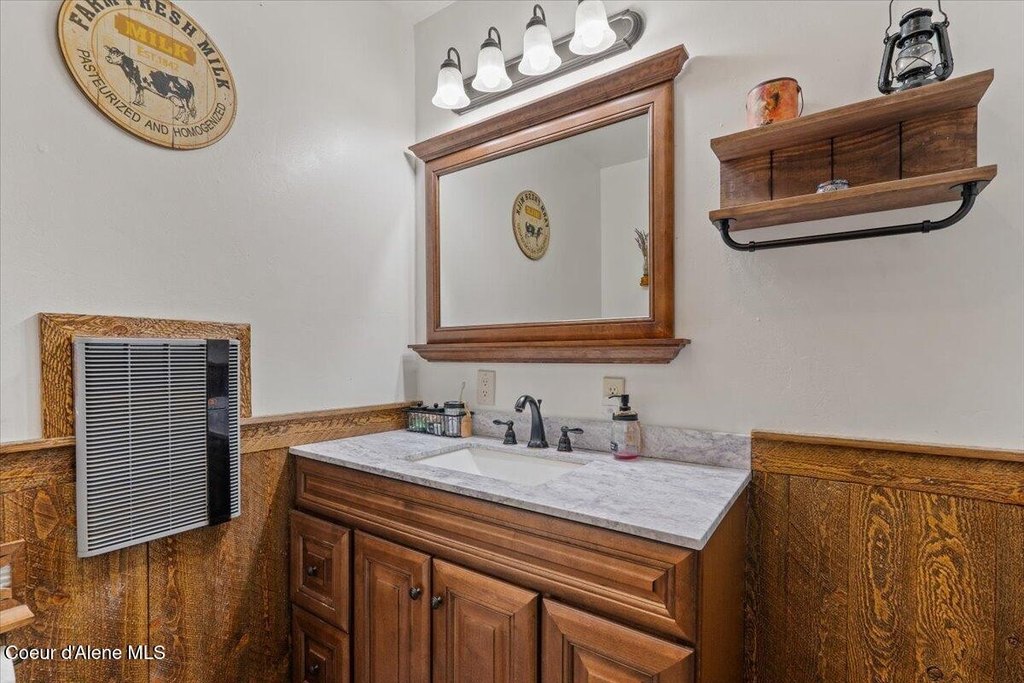 Plummer, Idaho, 83851, United States, 6 Bedrooms Bedrooms, ,3 BathroomsBathrooms,Residential,Forsale,1913879