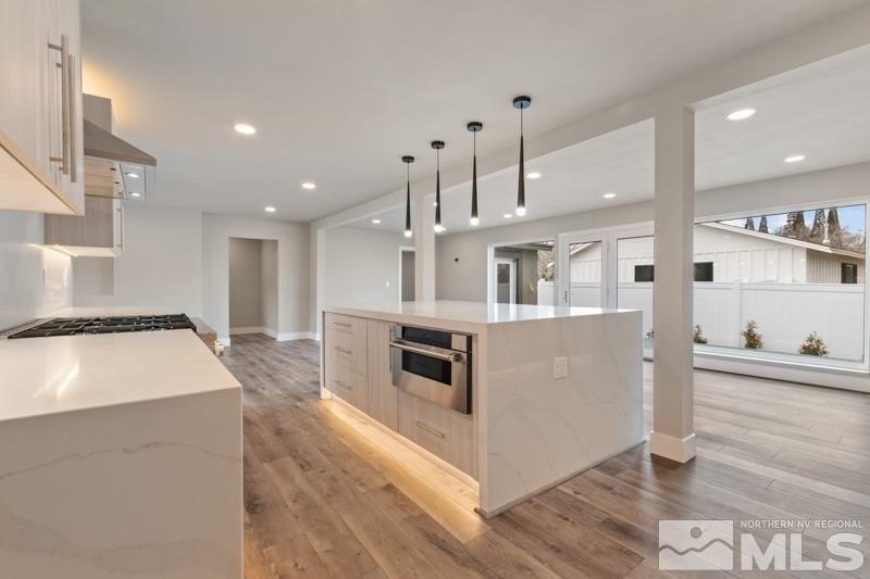 Reno, Nevada, 89509, United States, 4 Bedrooms Bedrooms, ,3 BathroomsBathrooms,Residential,Forsale,1910325