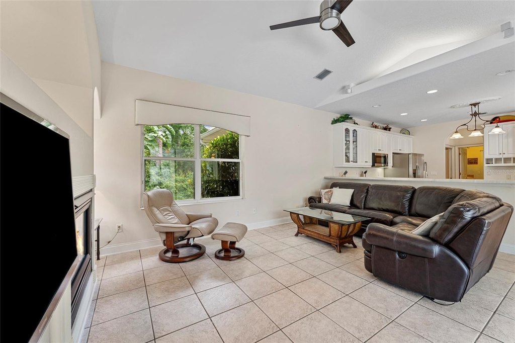 PALM COAST, Florida, 32164, United States, 3 Bedrooms Bedrooms, ,2.5 BathroomsBathrooms,Residential,Forsale,1990128