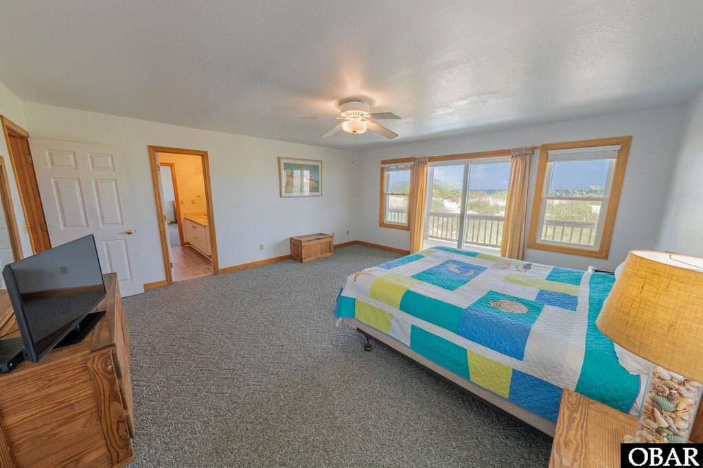 Avon, North Carolina, 27915, United States, 5 Bedrooms Bedrooms, ,4 BathroomsBathrooms,Residential,Forsale,1914410