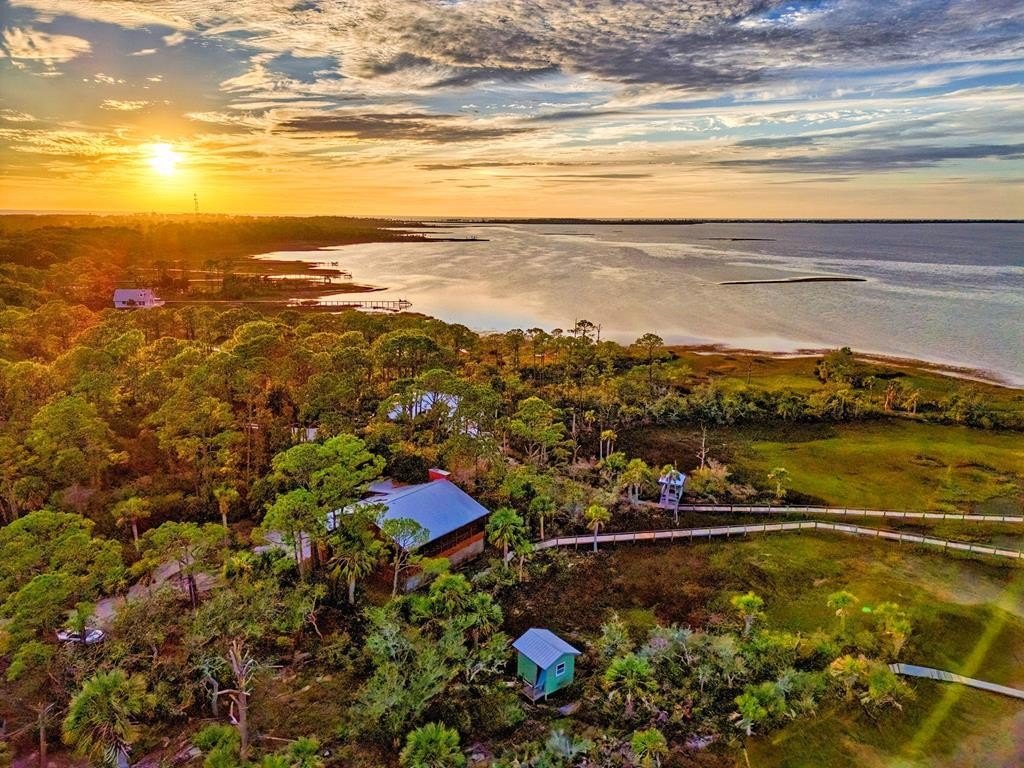 Port St. Joe, Florida, 32456, United States, 2 Bedrooms Bedrooms, ,2 BathroomsBathrooms,Residential,Forsale,1995102