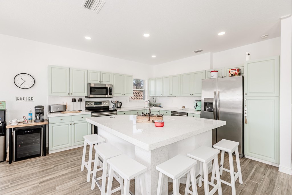 Marco Island, Florida, 34145, United States, 3 Bedrooms Bedrooms, ,2 BathroomsBathrooms,Residential,Forsale,1969872