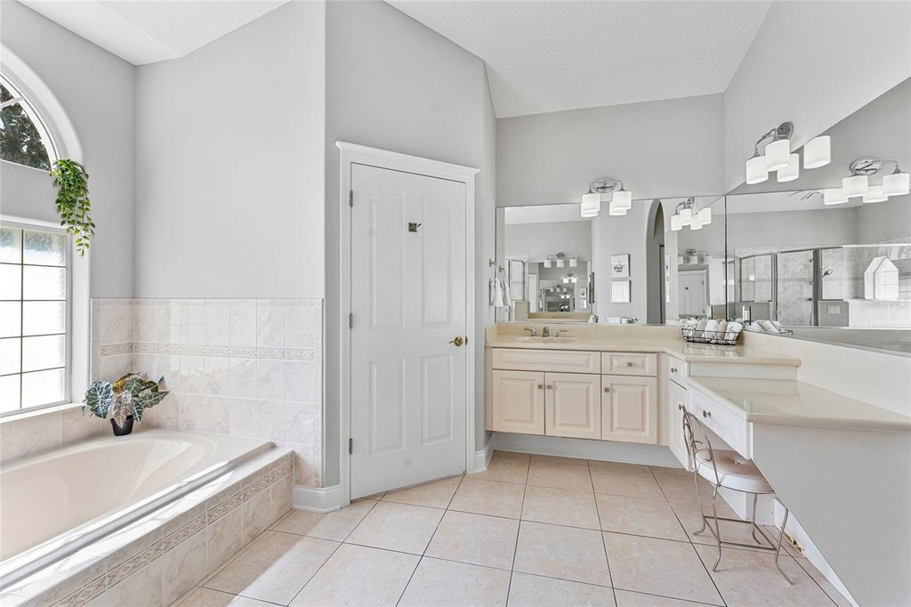 PALM COAST, Florida, 32164, United States, 3 Bedrooms Bedrooms, ,2.5 BathroomsBathrooms,Residential,Forsale,1990128