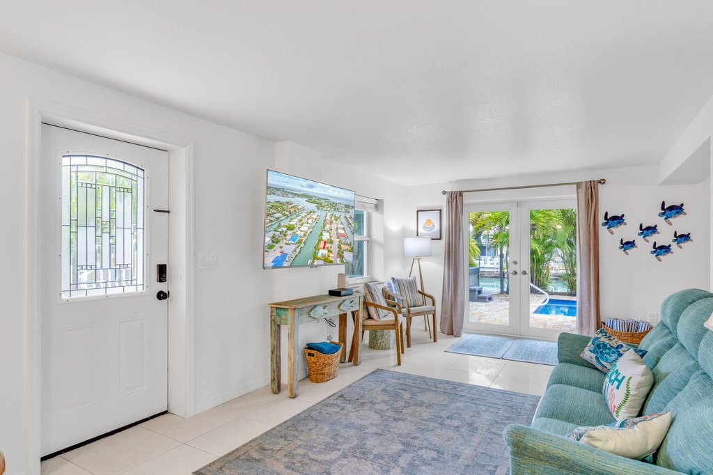 Key Colony, Florida, 33051, United States, 6 Bedrooms Bedrooms, ,4 BathroomsBathrooms,Residential,Forsale,2004351