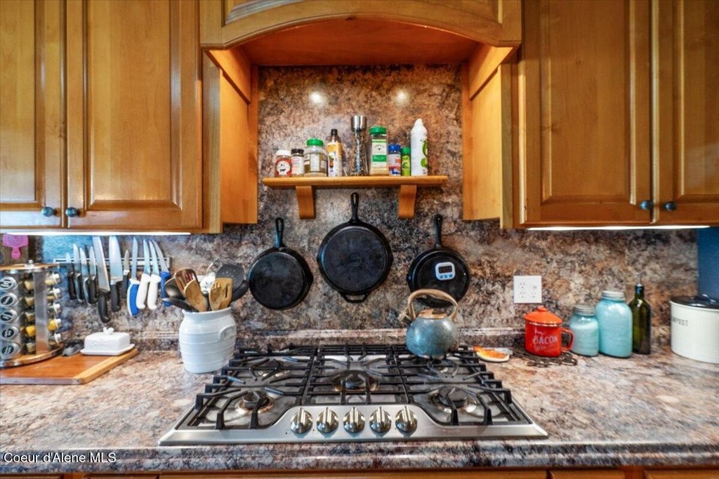 Plummer, Idaho, 83851, United States, 6 Bedrooms Bedrooms, ,3 BathroomsBathrooms,Residential,Forsale,1913879