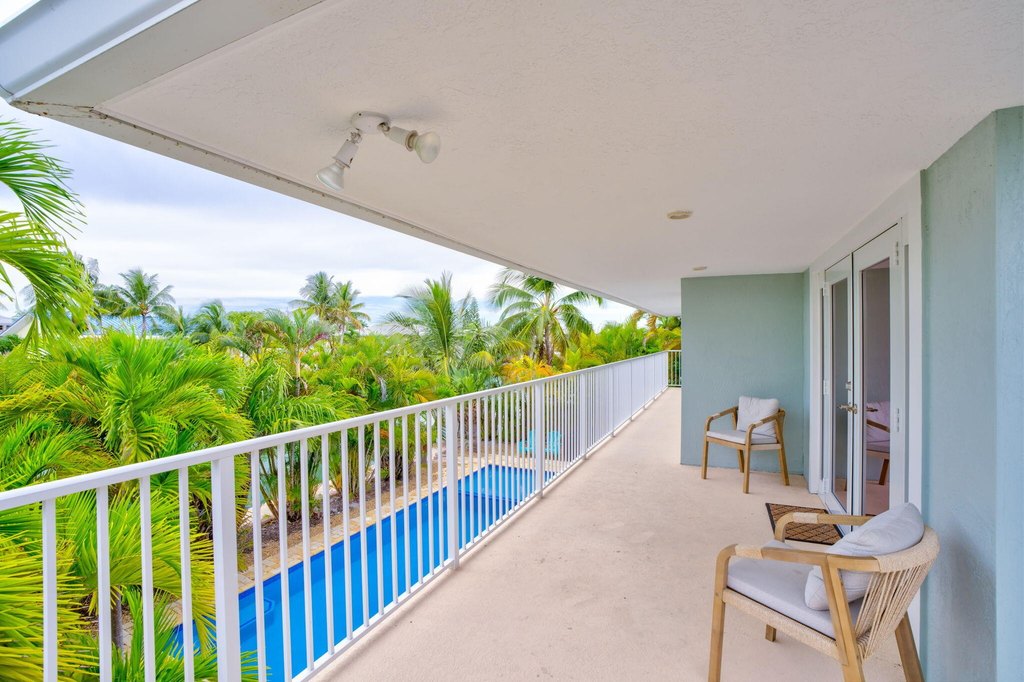 Key Colony, Florida, 33051, United States, 6 Bedrooms Bedrooms, ,4 BathroomsBathrooms,Residential,Forsale,2004351