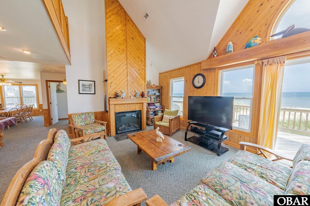 Avon, North Carolina, 27915, United States, 5 Bedrooms Bedrooms, ,4 BathroomsBathrooms,Residential,Forsale,1914410