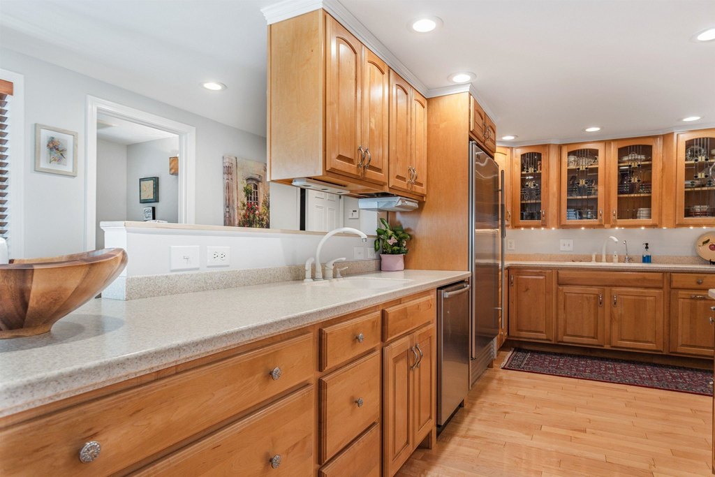 Hampton, New Hampshire, 03842, United States, 4 Bedrooms Bedrooms, ,3.5 BathroomsBathrooms,Residential,Forsale,1934012