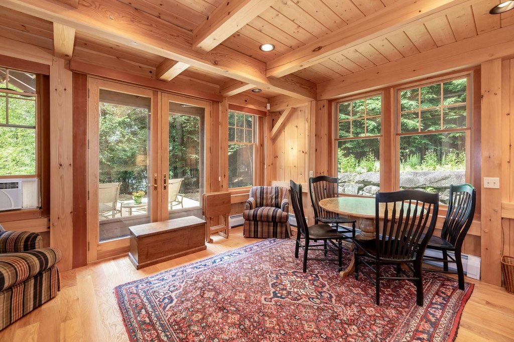 Moultonborough, New Hampshire, 03254, United States, 4 Bedrooms Bedrooms, ,3 BathroomsBathrooms,Residential,Forsale,1909940