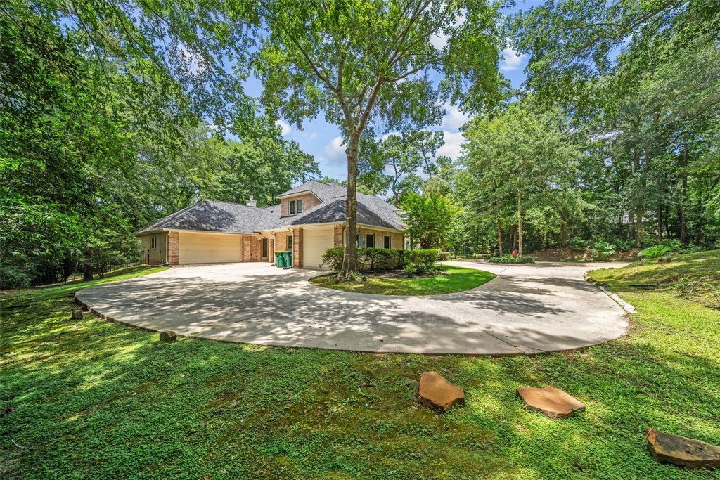 Conroe, Texas, 77304, United States, 4 Bedrooms Bedrooms, ,3.5 BathroomsBathrooms,Residential,Forsale,1953104