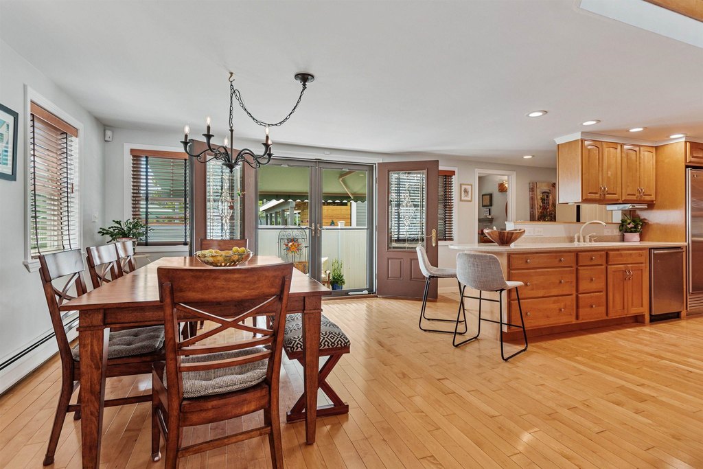 Hampton, New Hampshire, 03842, United States, 4 Bedrooms Bedrooms, ,3.5 BathroomsBathrooms,Residential,Forsale,1934012