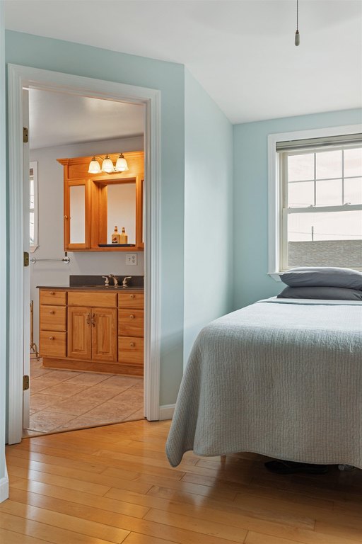 Hampton, New Hampshire, 03842, United States, 4 Bedrooms Bedrooms, ,3.5 BathroomsBathrooms,Residential,Forsale,1934012