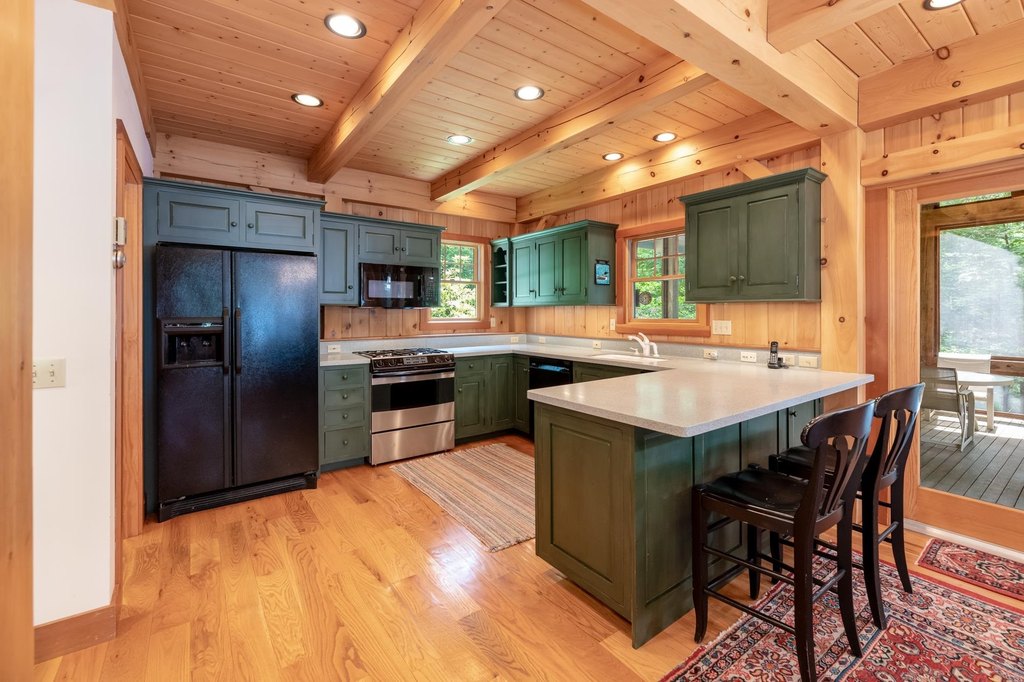 Moultonborough, New Hampshire, 03254, United States, 4 Bedrooms Bedrooms, ,3 BathroomsBathrooms,Residential,Forsale,1909940