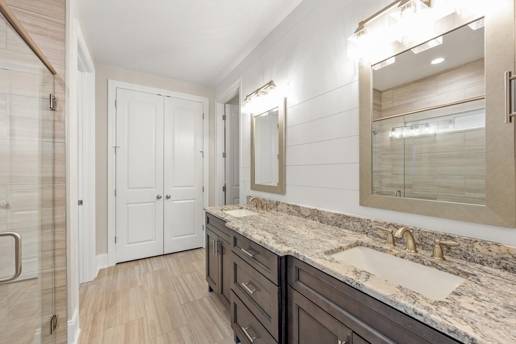 Tallahassee, Florida, 32312, United States, 3 Bedrooms Bedrooms, ,2.5 BathroomsBathrooms,Residential,Forsale,1946743