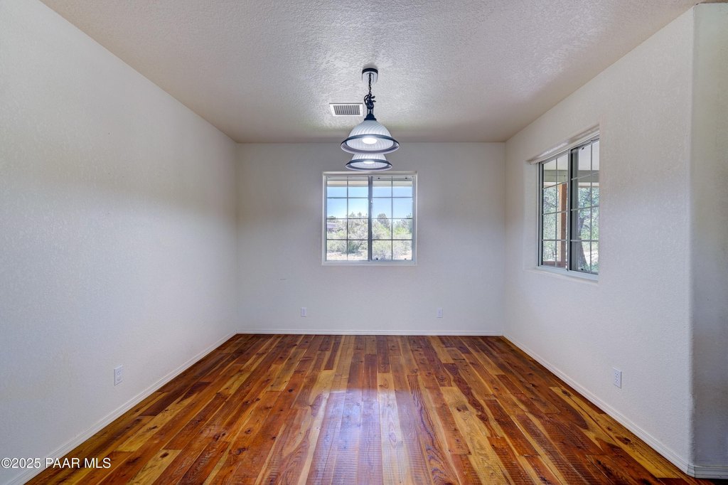 Prescott, Arizona, 86305, United States, 4 Bedrooms Bedrooms, ,3 BathroomsBathrooms,Residential,Forsale,1903144