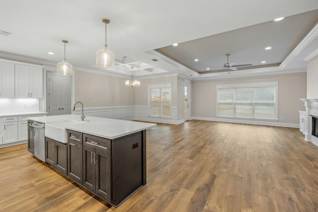 Tallahassee, Florida, 32312, United States, 3 Bedrooms Bedrooms, ,2.5 BathroomsBathrooms,Residential,Forsale,1946743