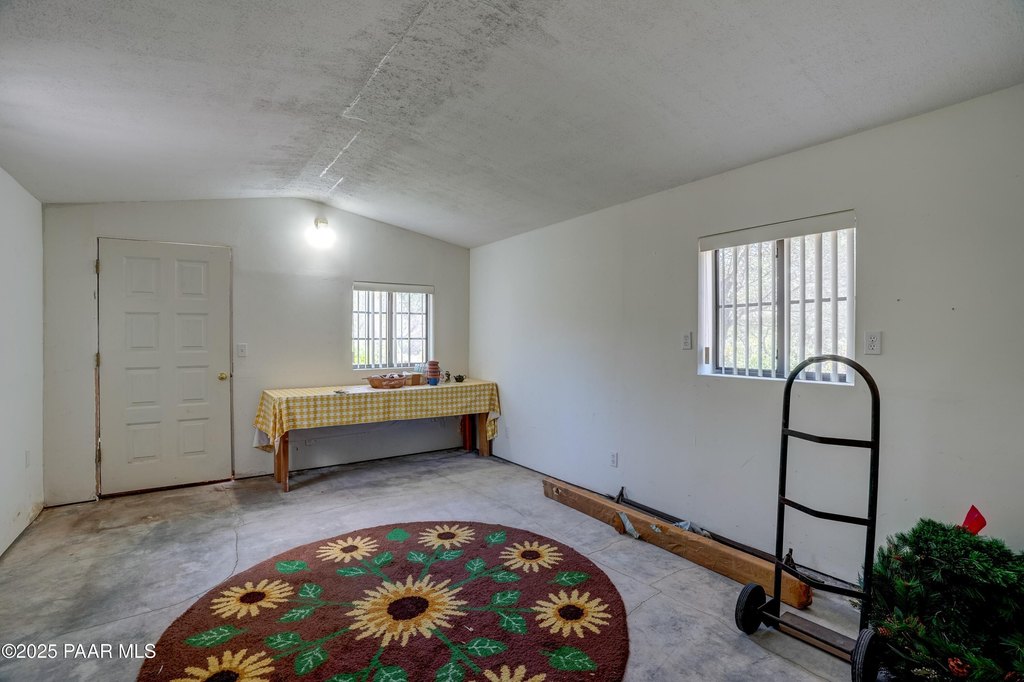 Prescott, Arizona, 86305, United States, 4 Bedrooms Bedrooms, ,3 BathroomsBathrooms,Residential,Forsale,1903144