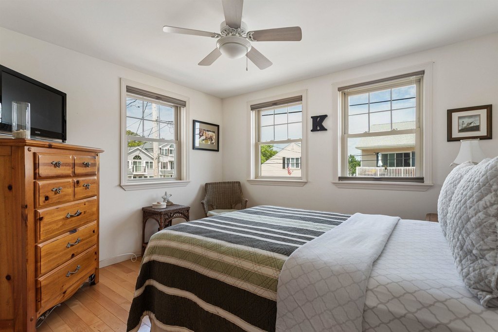 Hampton, New Hampshire, 03842, United States, 4 Bedrooms Bedrooms, ,3.5 BathroomsBathrooms,Residential,Forsale,1934012