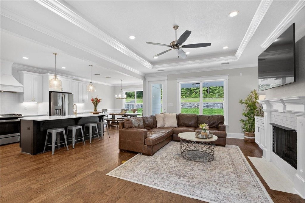 Tallahassee, Florida, 32312, United States, 4 Bedrooms Bedrooms, ,3.5 BathroomsBathrooms,Residential,Forsale,1946744