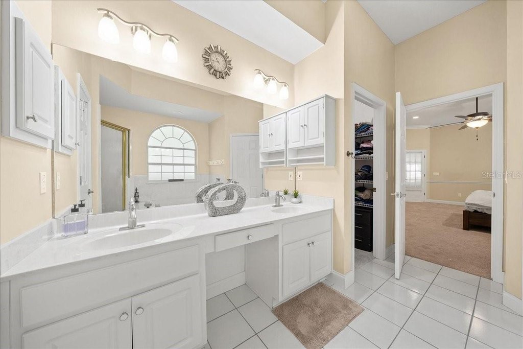 OCALA, Florida, 34471, United States, 3 Bedrooms Bedrooms, ,2.5 BathroomsBathrooms,Residential,Forsale,1905408