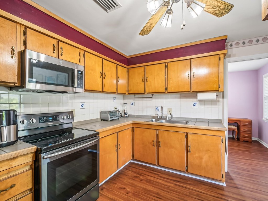 Crawfordville, Florida, 32327, United States, 3 Bedrooms Bedrooms, ,2 BathroomsBathrooms,Residential,Forsale,1946764